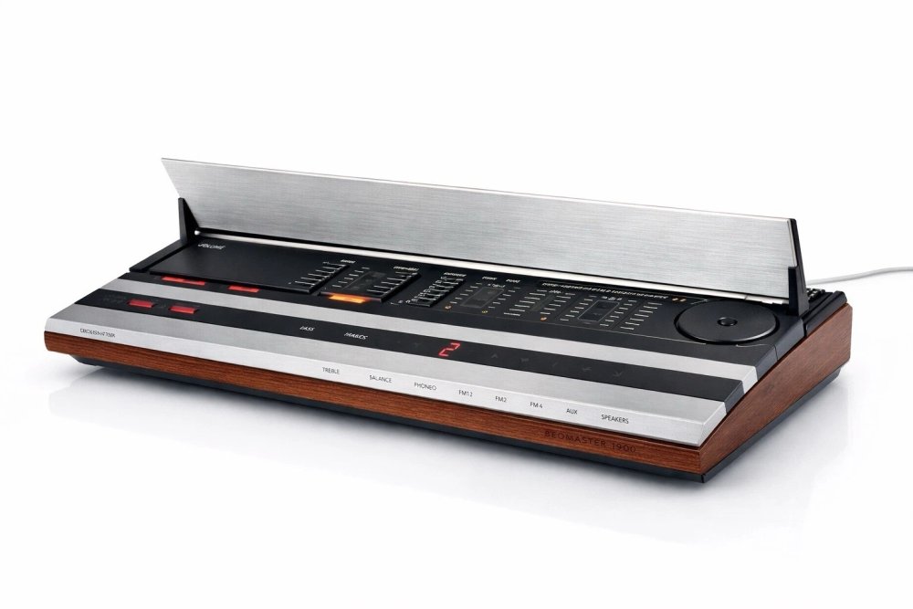15 Retro Gadgets That Look Better Than Modern Technology